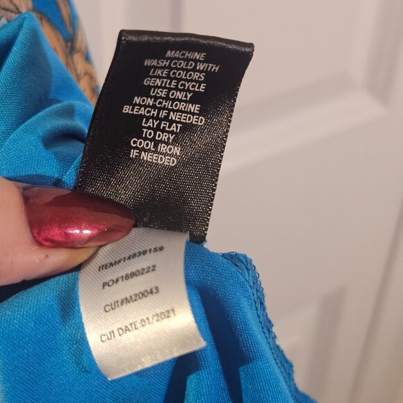 Torrid Sz 4 Gauze Cold Shoulder Skater Dress Plus Size Floral Boho Aesthetic - Picture 7 of 10